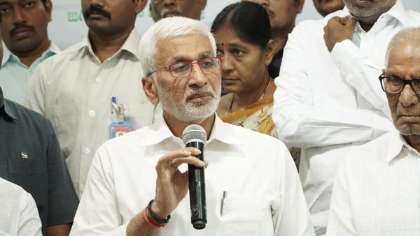 అందరూ తప్పకుండా చదవాల్సిన వైసీపీ ఎంపీ ఆసక్తికర పోస్ట్!!