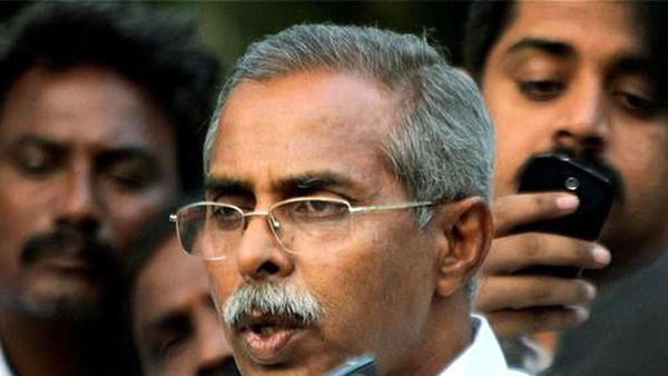 వివేకా కేసులో సీబీఐకి ఝలక్ ! ఛార్జిషీట్ వెనక్కి పంపిన సీబీఐ కోర్టు ? ఆ తర్వాత ..