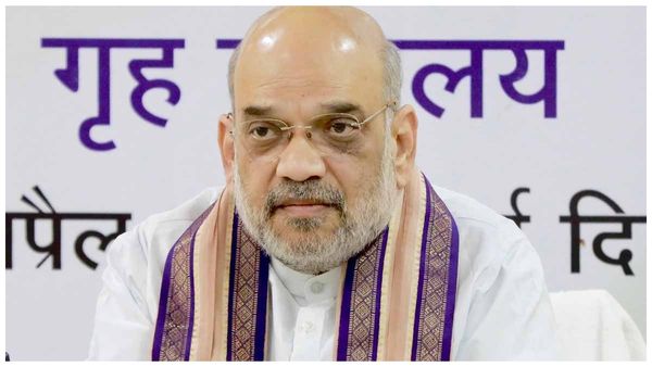 అమిత్ షాకు షాక్..నిలదీసిన సొంత ఎంపీ..!