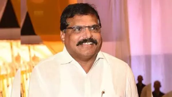 బొత్స ఫ్యామిలీ సహా టచ్ లో 50 మంది వైసీపీ ఎమ్మెల్యేలు ? టీడీపీ మాజీ ఎమ్మెల్యే షాకింగ్ ..!