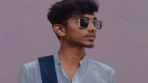 ప్రియురాలి ఇంటికి పిజ్జాతో వెళ్లిన యువకుడు.. తండ్రి ఎంట్రీతో ఘోరం జరిగిపోయింది