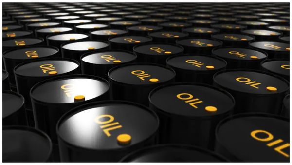 Oil Prices : మళ్లీ చమురు ధరల మంట ? సౌదీ, రష్యా కోతల ఎఫెక్ట్..!