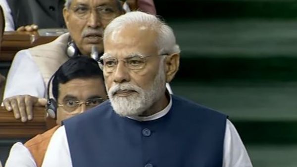 `ఆ సమయం ఆసన్నమైంది`: అవిశ్వాసంపై మోదీ: గంట ఆలస్యంగా ఆరంభం