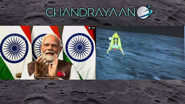 Chandrayaan 3: ఇస్రో శాస్త్రవేత్తలతో ప్రధాని మోడీ భేటీ-భారత్ రాగానే..అభినందనల వెల్లువ..