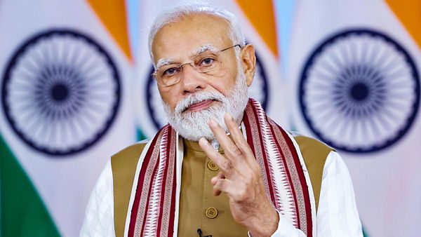 Mood of the Nation..ఏం చెబుతోంది: మోదీ మళ్లీ గద్దెనెక్కుతారా?