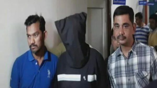 ఉగ్రవాదులతో లింక్, వీడు ఏం చేశాడంటే, పిన్ టూ పిన్ సేకరించాలని ప్లాన్ తో ?