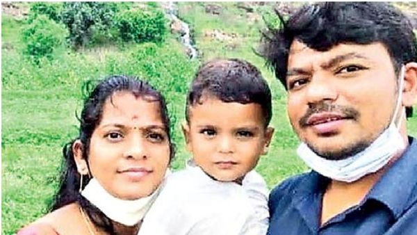 పని ఒత్తిడి భరించలేక.. బ్యాంక్ మేనేజర్ ఆత్మహత్య