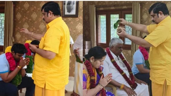 వేణుస్వామిని కలిసిన మాజీ ప్రధాని కుమారుడి ఫ్యామిలీ, జాతకాలు ?