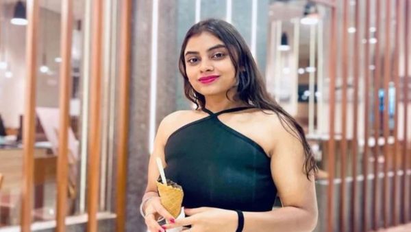 ఎయిర్ హోస్టెస్ హత్య కేసులో ట్విస్ట్, సోదరి, బాయ్ ఫ్రెండ్ కాదు, హౌస్ కీపర్ !