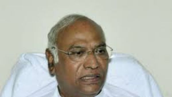 మణిపూర్ ప్రభుత్వాన్ని రద్దు చెయ్యండి, చేతకాని ప్రధాని ఉంటే ఇలాగే, ఖార్గే !