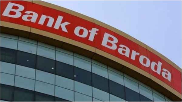 Bank Of Baroda: బ్యాంక్ లాకర్‍లో డబ్బు దాచిన మహిళ.. చెదలు పట్టి రూ.18 లక్షలు ధ్వంసం..