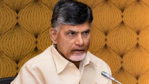 చంద్రబాబును కస్టడీలోకి తీసుకుని విచారించాలి; దమ్ముంటే ఐటీ నోటీసులపై నోరు విప్పాలి!!