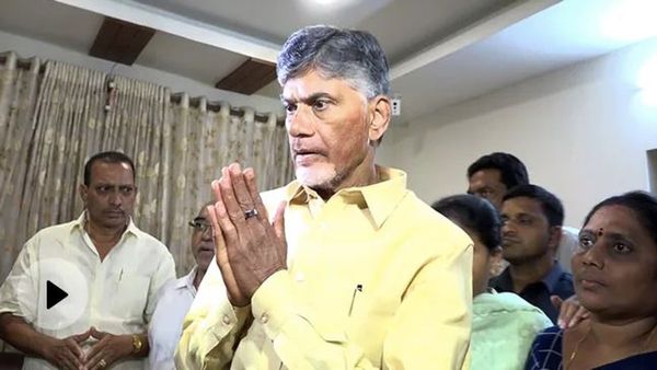 ఏసీబీ కోర్టు, ఏపీ హైకోర్టు, సుప్రీంకోర్టుల్లో విచారణ దశలో బాబు పిటీషన్ల జాబితా ఇదే