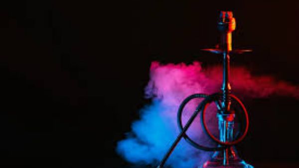 ఐటీ హబ్ ప్రజలకు షాక్, హుక్కా బార్ల బ్యాన్ కు ప్రత్యేక చట్టం, ఆ ప్రాంతాల్లో రూల్స్!