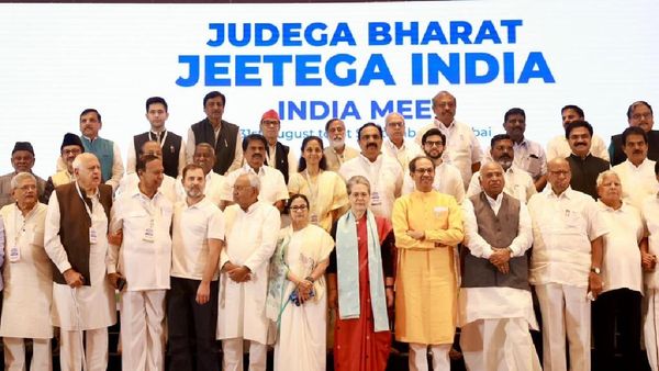 విపక్షాలపై కేంద్రం బ్రహ్మాస్త్రం రెడీ- ఇండియా కూటమి కకావికలవుతుందా ?