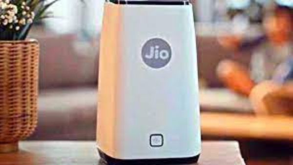 Jio Air Fiber: అందుబాటులోకి జియో ఎయిర్ ఫైబర్.. ధర ఎంతంటే..!