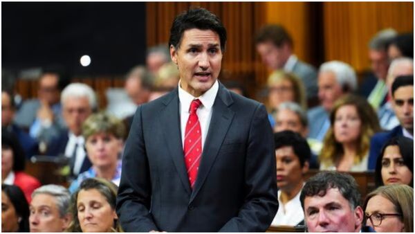 Justin Trudeau : కెనడా ప్రధాని జస్టిన్ ట్రూడోకు భారీ షాక్-తాజా సర్వేలో 50 ఏళ్లలోనే చెత్తగా..