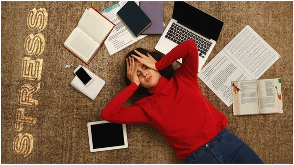 health tips: భరించలేని ఒత్తిడికి చెక్ పెట్టండి.. ఈ ఆహారాలు తీసుకోండి!!