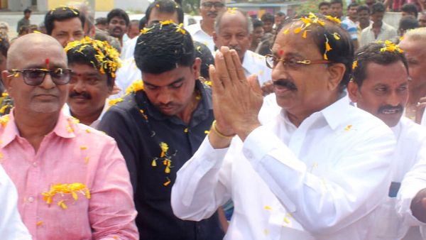 కాంగ్రెస్ లోకి తుమ్మల, ముహూర్తం ఫిక్స్ - సీటుపై అసలు ట్విస్ట్..!!