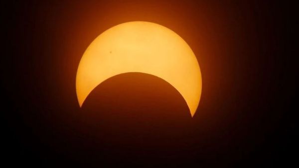 Lunar Eclipse: తిరుమల, శ్రీశైలం, ఇంద్రకీలాద్రి ద్వారాల మూసివేత - వేళలు ఇలా..!!