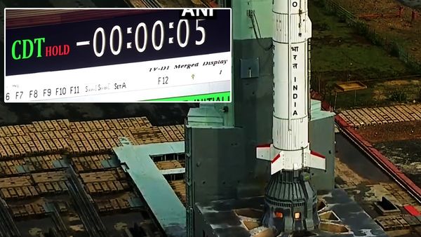 Gaganyaan: టేకాఫ్‌కు చివరి అయిదు సెకెన్ల ముందు.. అనూహ్యం: తొలి ఎదురుదెబ్బ