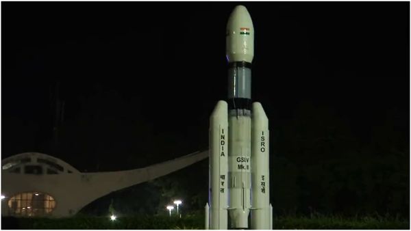 ఇస్రో.. బిగ్గెస్ట్ మిషన్: అంతా సిద్ధం