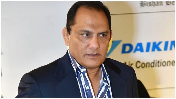 అజారుద్దీన్‌పై కేసు నమోదు: ఎందుకంటే?