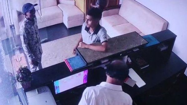 తిరుప‌తిలో భార్య‌, బావ‌మ‌రిదిని చంపిన వ్య‌క్తి..