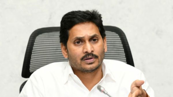 సీఎం జగన్ మార్క్ నిర్ణయాలు - పార్టీ బాధ్యతల్లో మార్పులు..!!