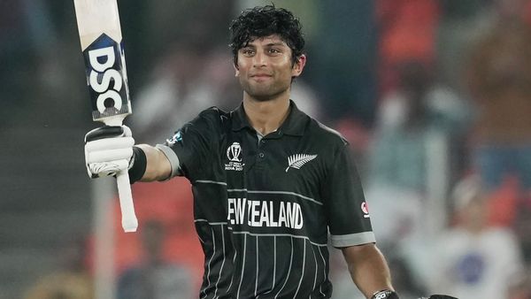 ఇంగ్లాండ్‌ను మట్టి కరిపించిన కర్ణాటక కుర్ర క్రికెటర్: `రచిన్` పేరులో ఇద్దరు లెజెండరీ ప్లేయర్లు