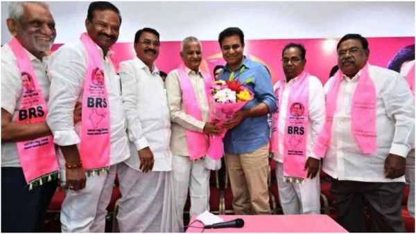 టీటీడీపీకి షాక్: కేటీఆర్ సమక్షంలో బీఆర్ఎస్‌లోకి రావుల చంద్రశేఖర్ రెడ్డి: జిట్టా బాలకృష్ణ కూడా