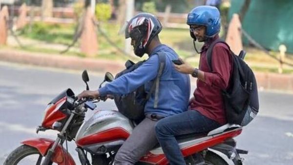 హైదరాబాద్ గూగుల్ కంపెనీలో టెక్కీ, బెంగళూరులో ఏం చేస్తున్నాడు ?, వైరల్ !