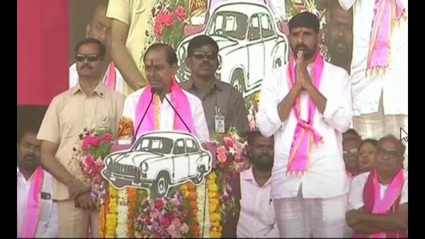 ఈసారి మాత్రం బాధపెట్టకండి: ఈటల ఇలాకలో కేసీఆర్ తేల్చేశారు