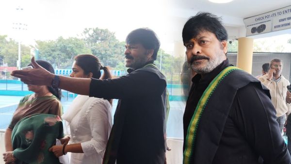 ఓటర్ల దెబ్బకు క్యూలో నిల్చొని ఓటు వేసిన చిరంజీవి