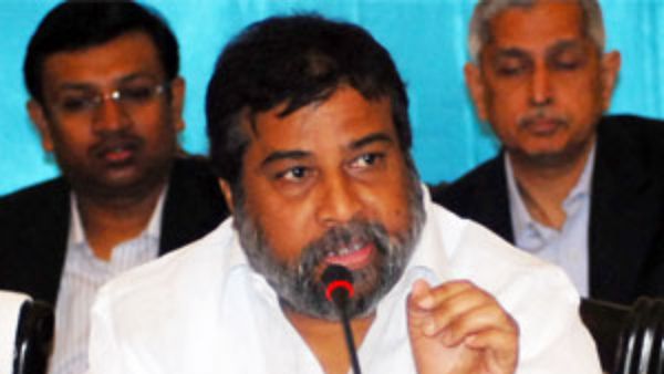 Congress: కాంగ్రెస్‍లో టికెట్ల చిచ్చు.. రాజీనామాకు సిద్ధమైన రాజనరసింహ..!