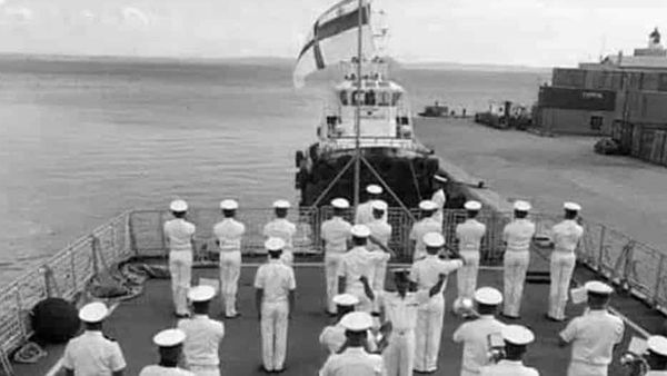 8 మంది నేవీ మాజీ అధికారుల ఉరిశిక్ష వ్యవహారం-ఖతార్ కోర్టులో మళ్లీ భారత్ అప్పీలు...