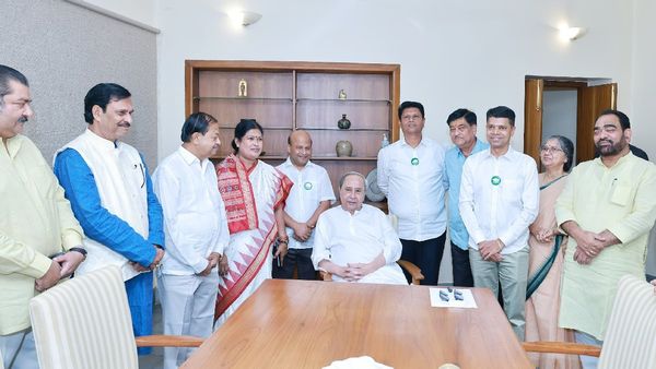 VK Pandian: నవీన్ పట్నాయక్ వారసుడొచ్చాడు ? బీజేడీలో చేరిన వీకే పాండ్యన్..