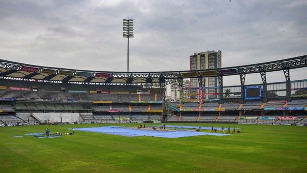 India-New Zealand Semi-Final: భారత్-కివీస్ పోరుకు ముంబై సముద్ర గాలి దెబ్బ-ఛేజింగ్ లో సినిమా ?