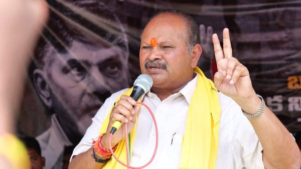 కేసీఆర్ ఆ పని చేస్తున్నా జగన్ సైలెంట్: కన్నా లక్ష్మీనారాయణ!!