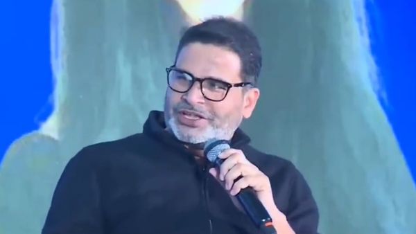 ప్రశాంత్ కిశోర్ టార్గెట్ ఎవరు - కీలక వ్యాఖ్యలు, తెర వెనుక..!!