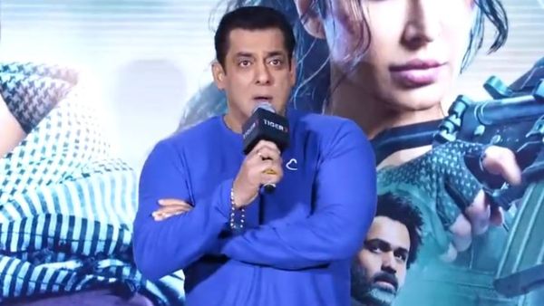 Salman Khan: వరల్డ్ కప్ ఫైనల్స్‌లో ఆ జట్టు గెలుస్తుందని కాన్ఫిడెంట్‌గా చెప్పిన కండలవీరుడు