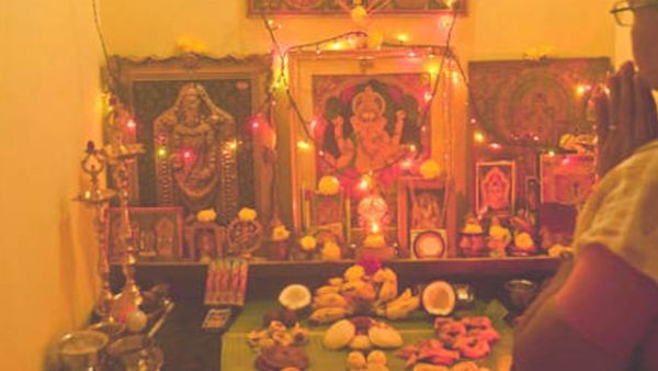 పూజలో స్టీలు పాత్రలు వాడుతున్నారా.. శుభమా? అశుభమా? తెలుసుకోండి!!