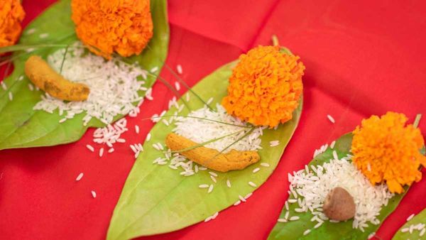 తమలపాకులతో ద్వాదశ రాశులవారు ఇలా పూజలు చేస్తే అద్భుతమైన ఫలితాలు!!