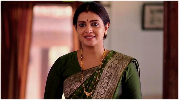 అందరిచూపు జమిందార్ గారి భార్యమీదే!
