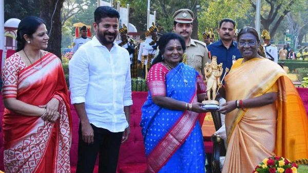 బొల్లారం రాష్ట్రపతి నిలయంలో ఎట్​ హోం కార్యక్రమం: సీఎం రేవంత్ సహా ప్రముఖుల హాజరు