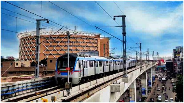 Hyderabad Metro: కీలక నిర్ణయం తీసుకున్న మెట్రో..