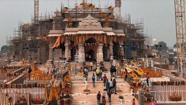 Ayodhya Ram lala Idols: అయోధ్యలో ప్రతిష్టించే రామ్ లల్లా విగ్రహాలకు పోటీ-రేసులో మూడు ?