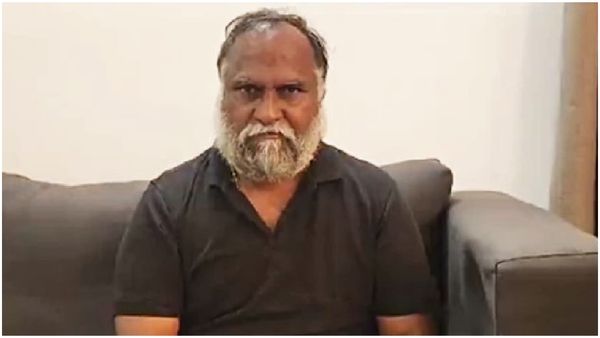 'బలవంతుడి టైం అయిపోయే దాక బలహీనుడు సైలెంట్‌​గానే': జగ్గారెడ్డి ఆసక్తికర వ్యాఖ్యలు