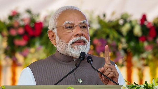 భారత చరిత్రలో కొత్త క్రిమినల్ చట్టాల అమలుతో నవయుగం మొదలు: పీఎం మోడీ!!