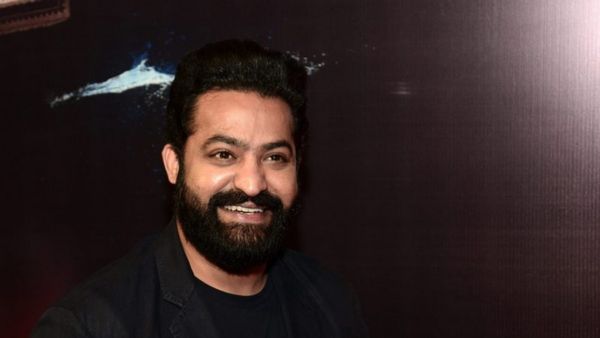 ప్రశాంత్ నీల్ తర్వాత ఆ డైరెక్టర్ తోనే.. ఎన్టీఆర్ మైండ్ బ్లోయింగ్!